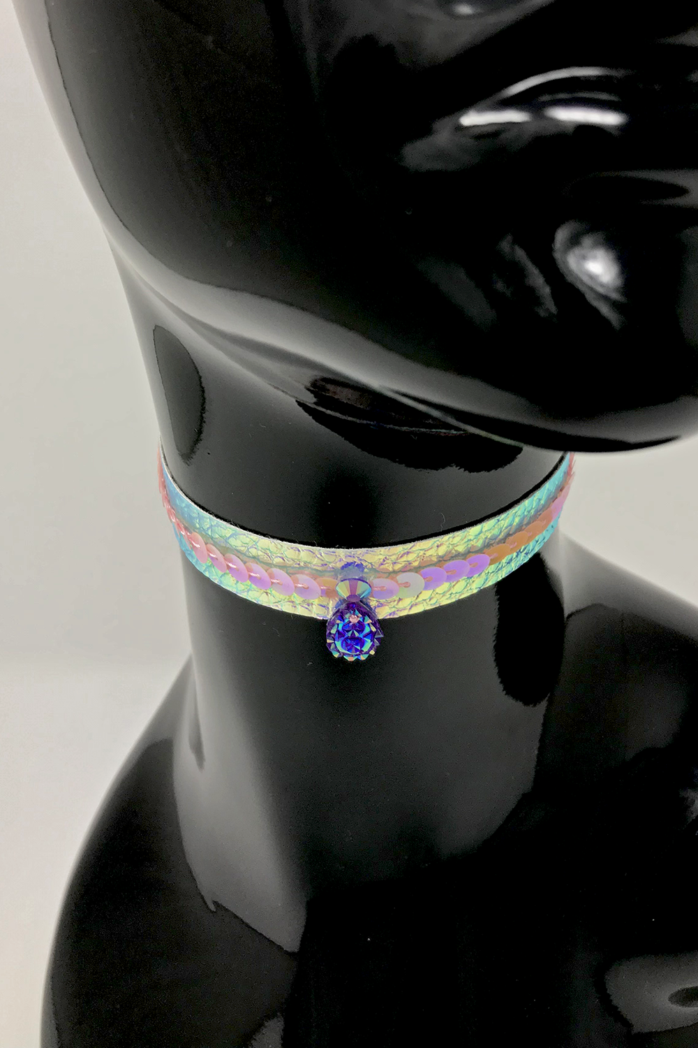 Lilac Reflector Choker