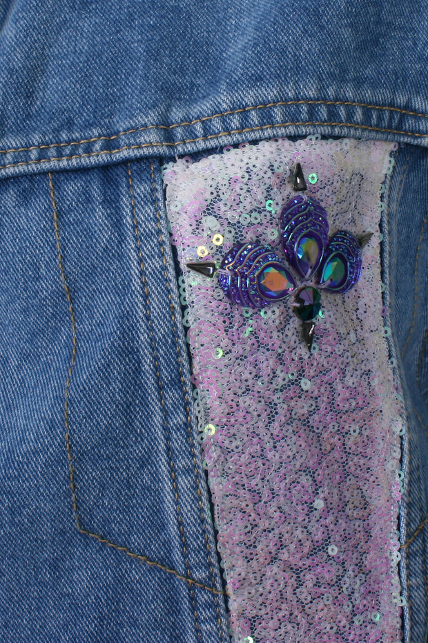 Mid-wash denim jacket lady sunglasses print with pink sequin panels